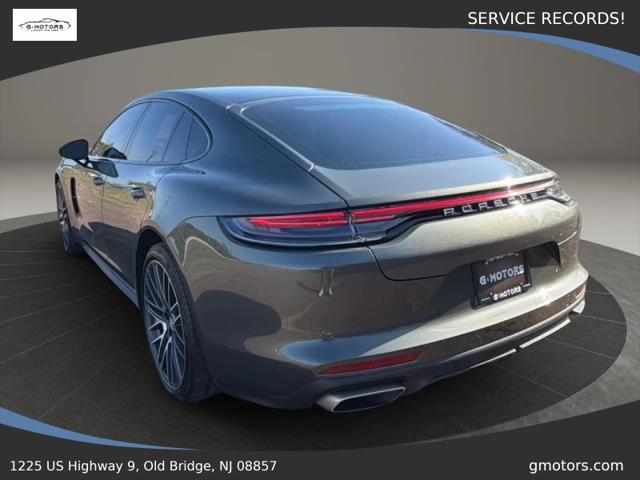2022 Porsche Panamera Base
