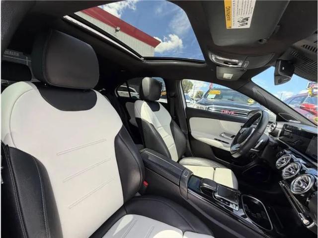 2020 Mercedes-Benz A 220 A 220