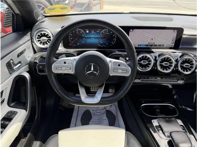 2020 Mercedes-Benz A 220 A 220
