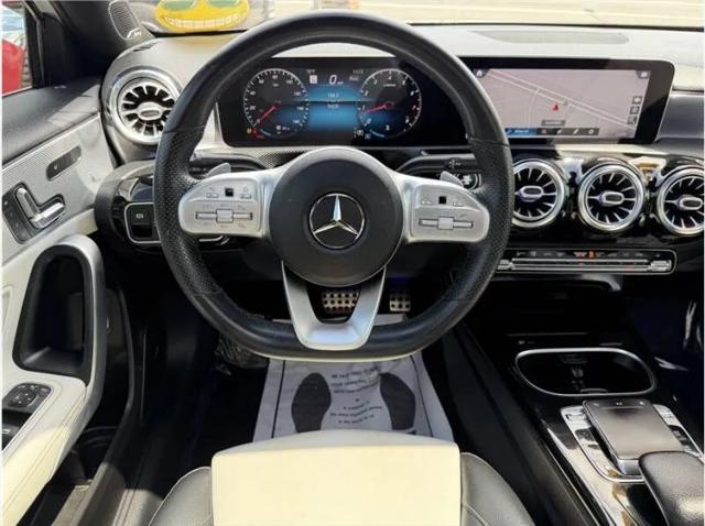 2020 Mercedes-Benz A 220 A 220