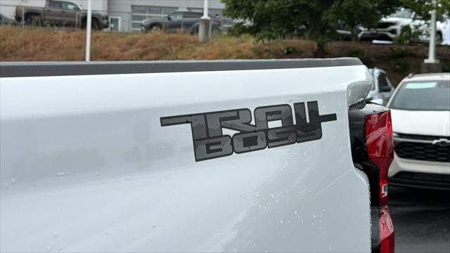 2026 Chevrolet Silverado 3500HD Crew Cab, Standard Bed, LT, 4WD