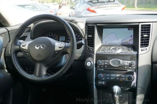 2014 INFINITI QX70 3.7