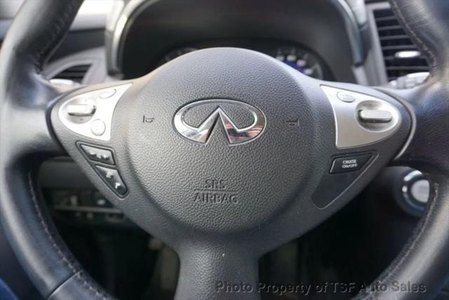 2014 INFINITI QX70 3.7