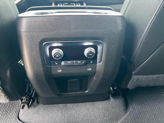 2022 GMC Yukon 4WD Denali