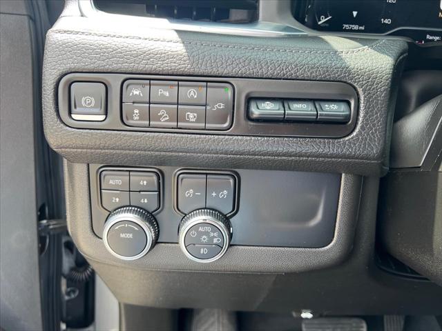 2022 GMC Yukon 4WD Denali