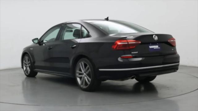 2018 Volkswagen Passat 2.0T R-Line