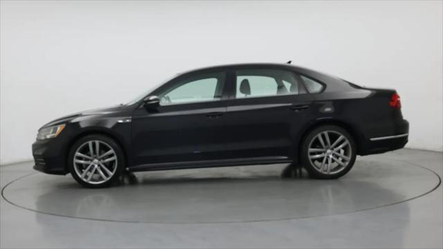 2018 Volkswagen Passat 2.0T R-Line