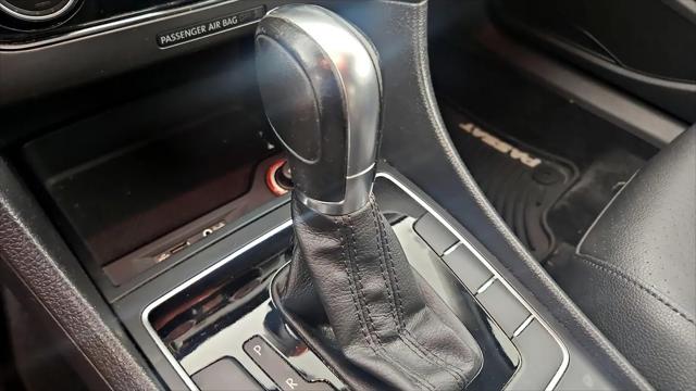 2018 Volkswagen Passat 2.0T R-Line