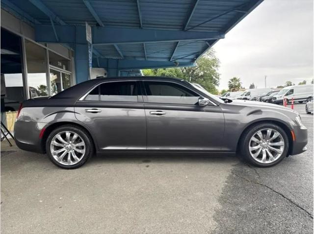 2019 Chrysler 300 Limited