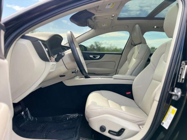 2019 Volvo S60 T5 Momentum