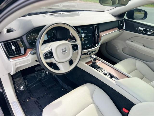2019 Volvo S60 T5 Momentum