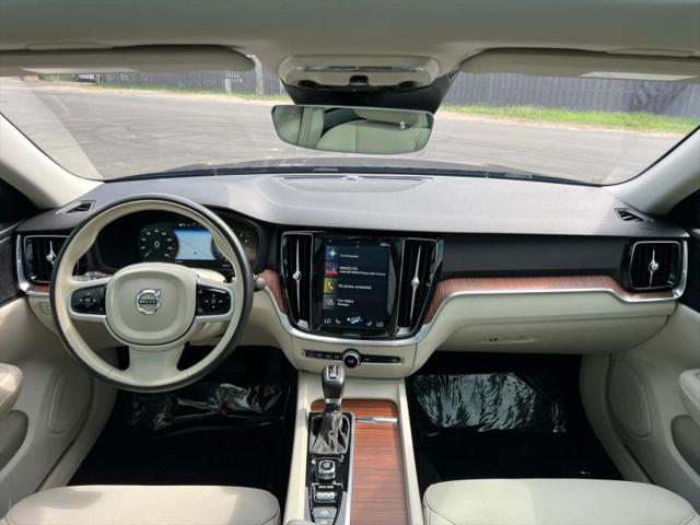 2019 Volvo S60 T5 Momentum