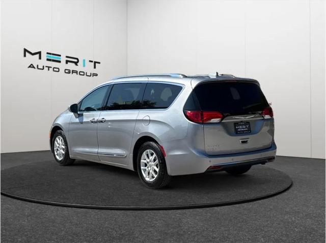 2020 Chrysler Pacifica Touring L