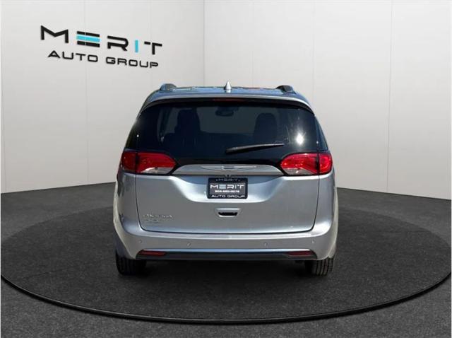 2020 Chrysler Pacifica Touring L