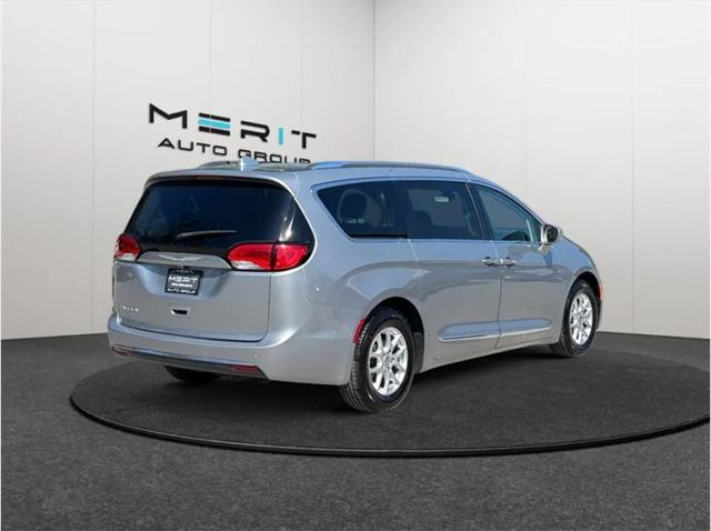 2020 Chrysler Pacifica Touring L