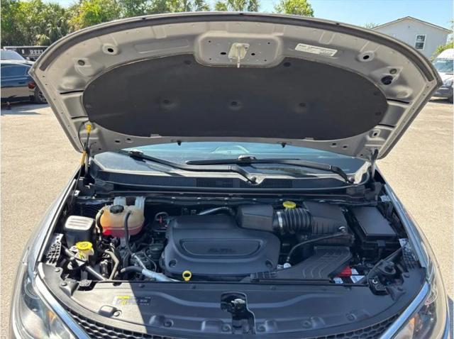 2020 Chrysler Pacifica Touring L