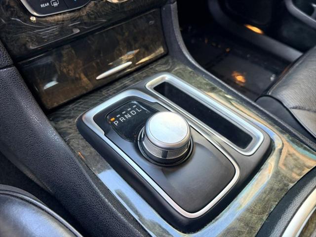 2016 Chrysler 300 300C