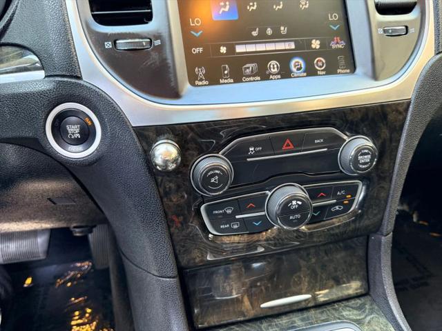 2016 Chrysler 300 300C