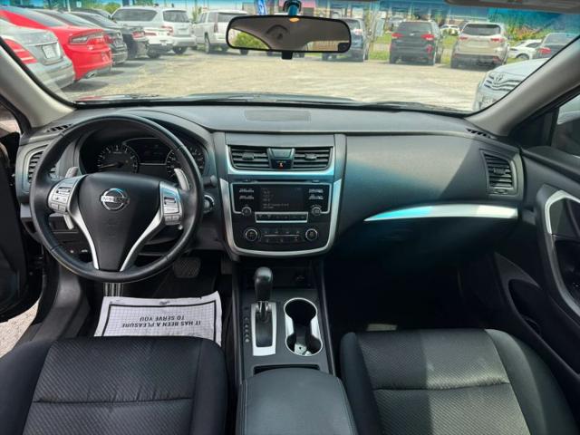 2017 Nissan Altima 2.5 SR
