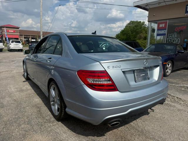 2013 Mercedes-Benz C-CLASS C 300 Luxury 4MATIC