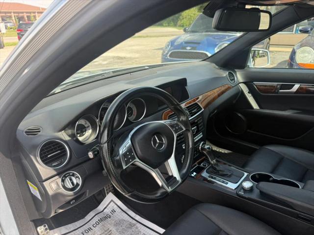 2013 Mercedes-Benz C-CLASS C 300 Luxury 4MATIC