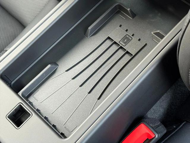2025 Porsche 911 Carrera 4 GTS