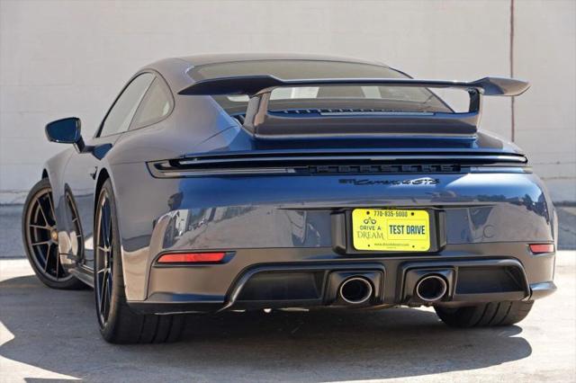 2025 Porsche 911 Carrera 4 GTS