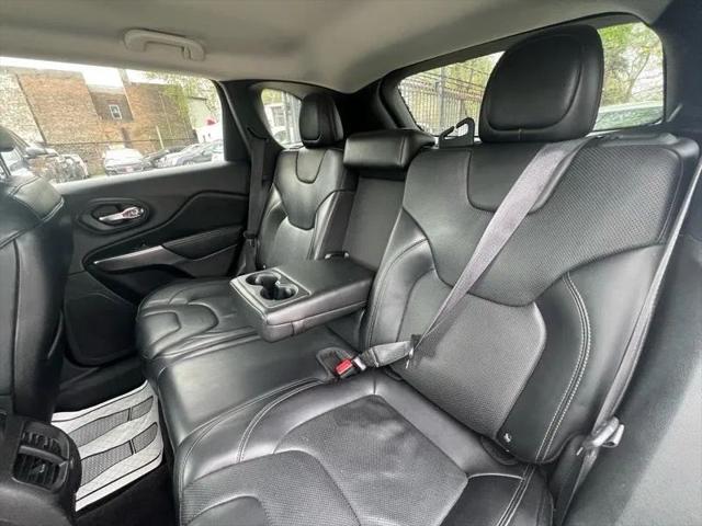 2019 Jeep Cherokee Limited FWD