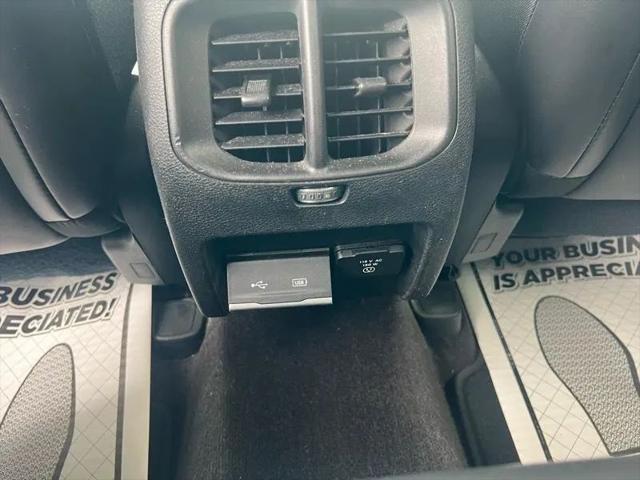 2019 Jeep Cherokee Limited FWD