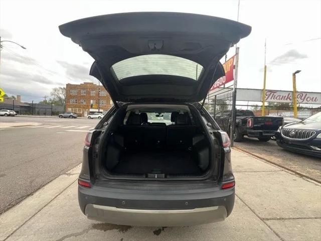 2019 Jeep Cherokee Limited FWD