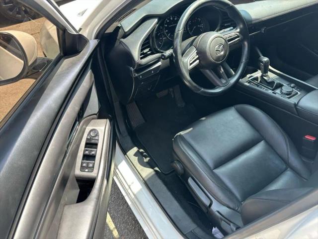 2022 Mazda Mazda3 Select