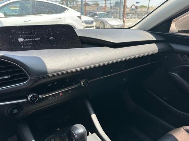 2022 Mazda Mazda3 Select