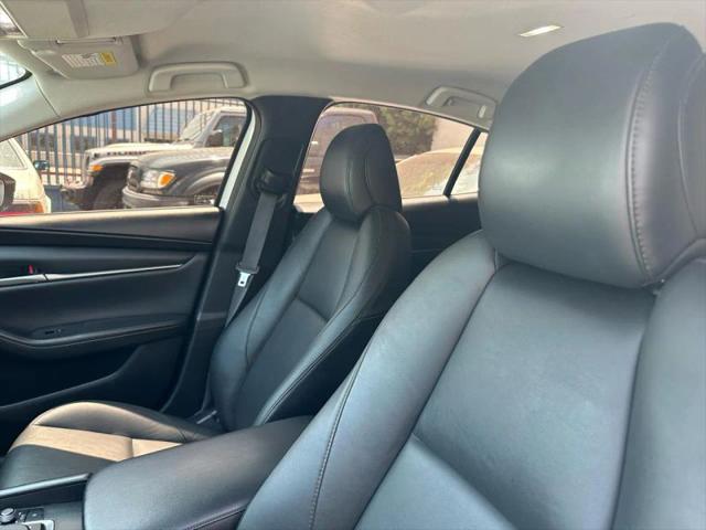 2022 Mazda Mazda3 Select