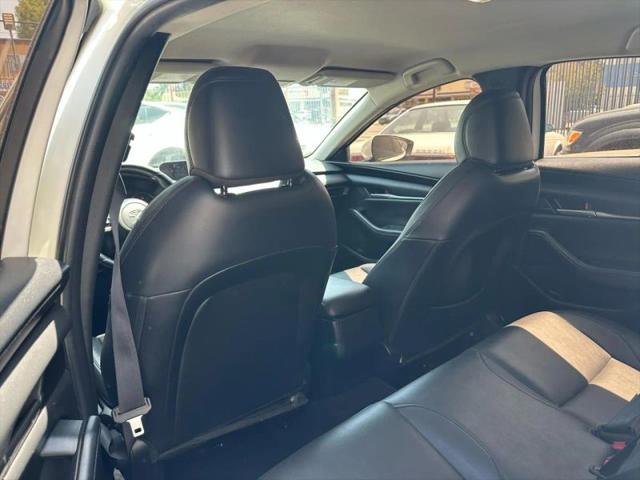 2022 Mazda Mazda3 Select