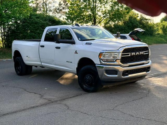 2022 Ram 3500 Tradesman Crew Cab 4x4 8' Box