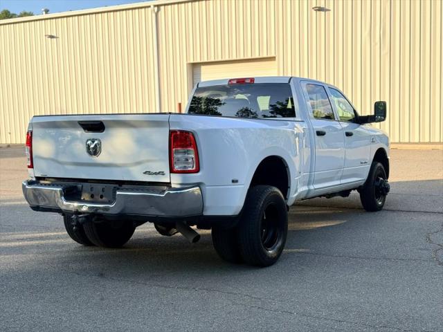2022 Ram 3500 Tradesman Crew Cab 4x4 8' Box