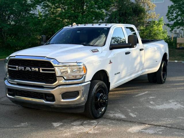 2022 Ram 3500 Tradesman Crew Cab 4x4 8' Box