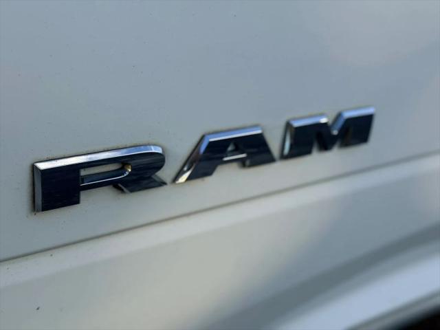 2022 Ram 3500 Tradesman Crew Cab 4x4 8' Box