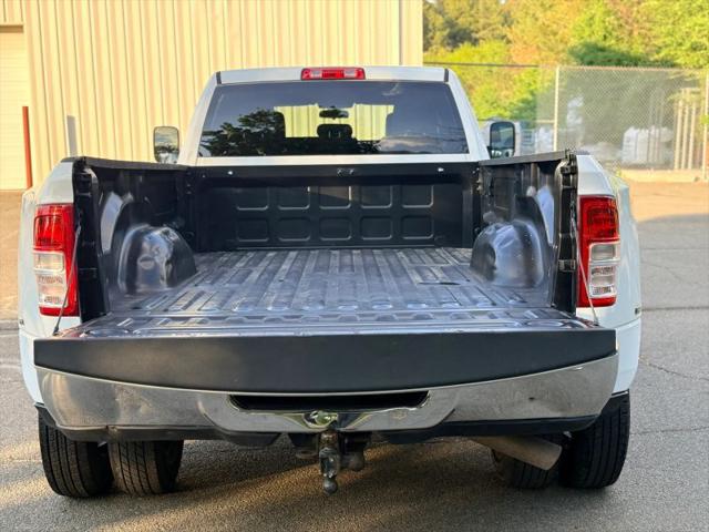 2022 Ram 3500 Tradesman Crew Cab 4x4 8' Box