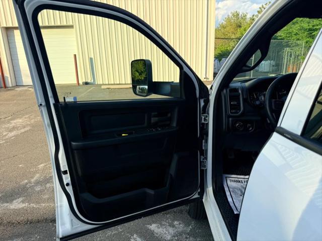 2022 Ram 3500 Tradesman Crew Cab 4x4 8' Box