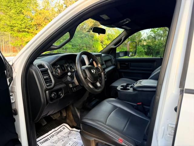 2022 Ram 3500 Tradesman Crew Cab 4x4 8' Box