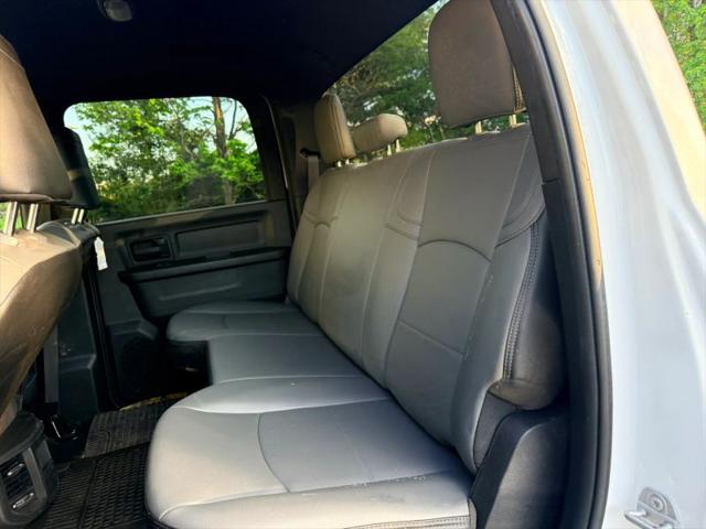 2022 Ram 3500 Tradesman Crew Cab 4x4 8' Box
