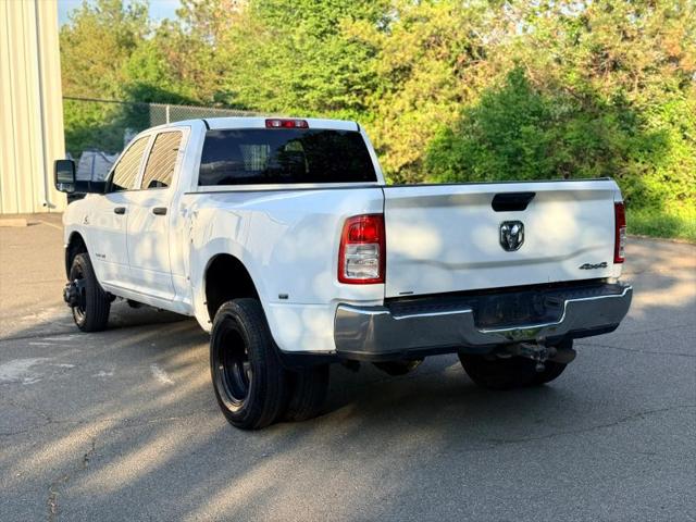 2022 Ram 3500 Tradesman Crew Cab 4x4 8' Box