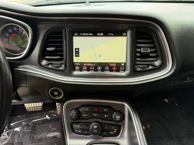2018 Dodge Challenger SXT Plus