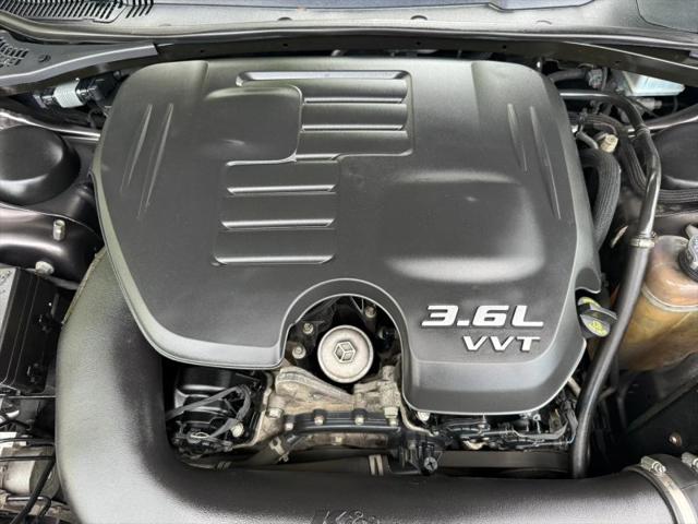 2018 Dodge Challenger SXT Plus