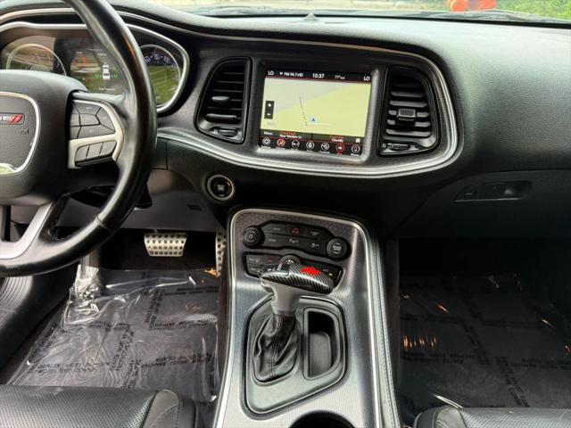 2018 Dodge Challenger SXT Plus
