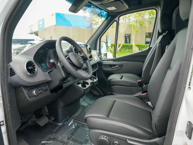 2025 Mercedes-Benz Sprinter 2500 Standard Roof 4-Cyl Diesel HO