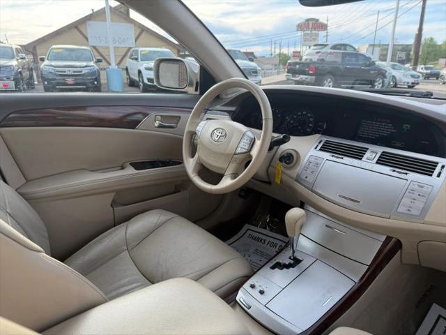 2009 Toyota Avalon XLS