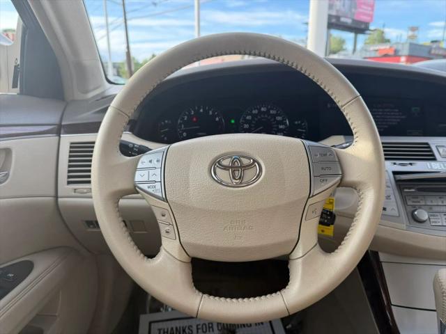 2009 Toyota Avalon XLS
