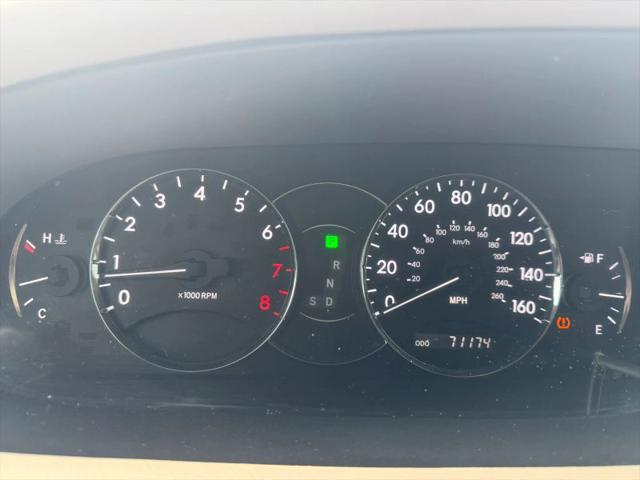 2009 Toyota Avalon XLS